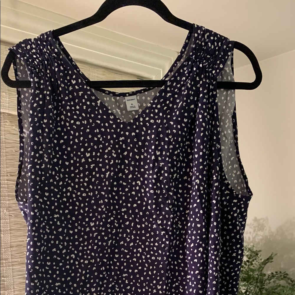 Sleeveless top